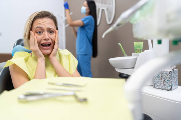 Best Emergency Treatment for Toothache in Lower Grand Lagoon, FL